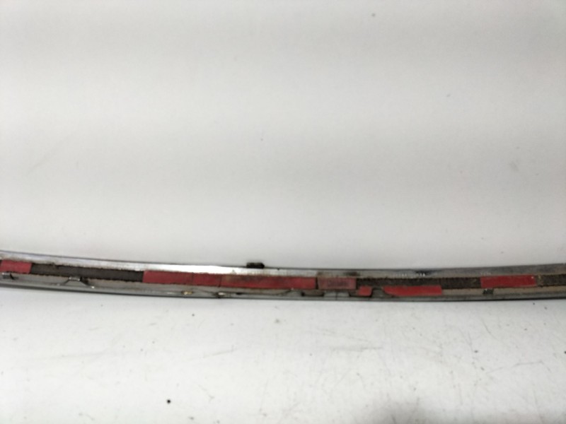 Recambio de moldura para mini mini (r50, r53) one d referencia OEM IAM 51117032900  