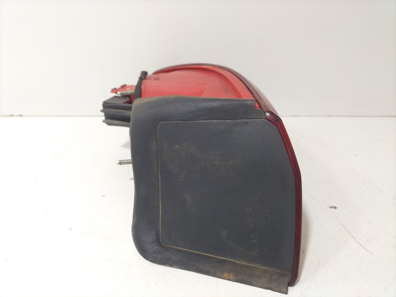 Recambio de piloto trasero derecho para alfa romeo 159 (939_) 1.9 jtdm 16v (939axc1b, 939axc12) referencia OEM IAM F939532802  