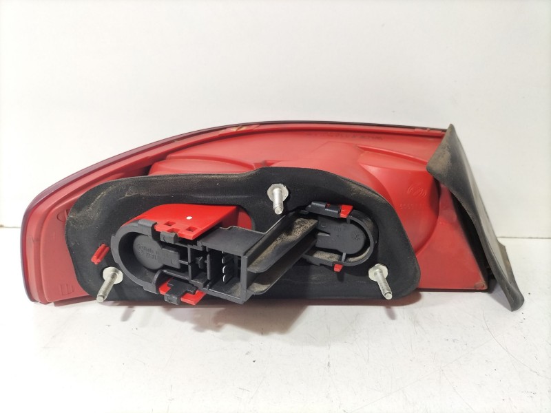 Recambio de piloto trasero derecho para alfa romeo 159 (939_) 1.9 jtdm 16v (939axc1b, 939axc12) referencia OEM IAM F939532802  