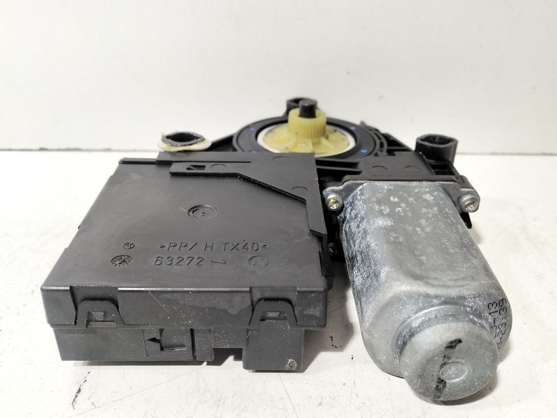 Recambio de motor elevalunas delantero izquierdo para skoda octavia ii (1z3) 1.9 tdi referencia OEM IAM 1T0959701T  