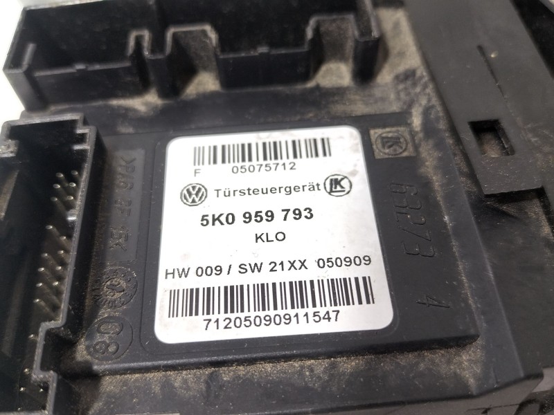Recambio de motor elevalunas delantero izquierdo para skoda octavia ii (1z3) 1.9 tdi referencia OEM IAM 1T0959701T  