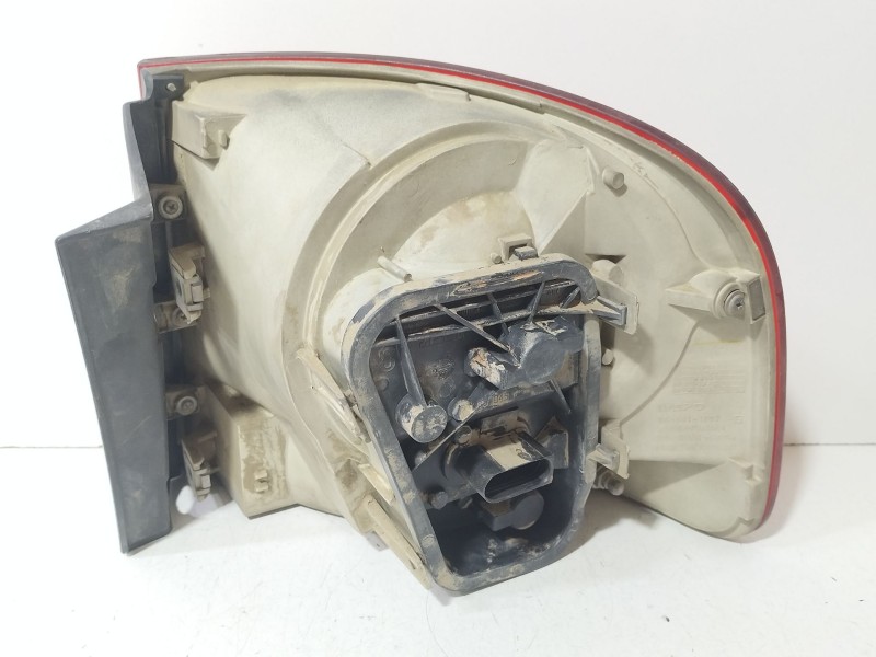 Recambio de piloto trasero izquierdo para volkswagen touareg (7la, 7l6, 7l7) 5.0 v10 tdi referencia OEM IAM 7L6945095K  