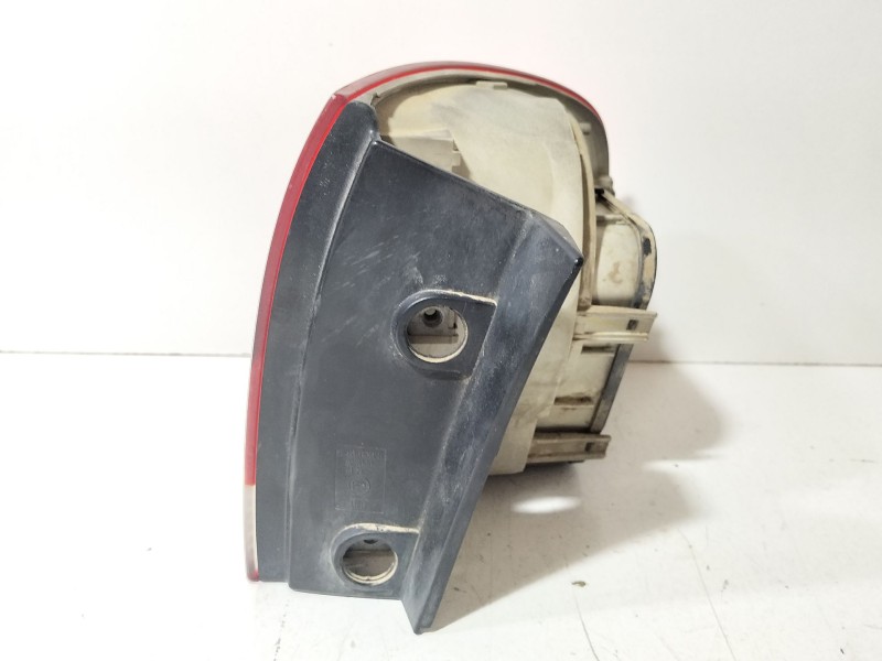 Recambio de piloto trasero izquierdo para volkswagen touareg (7la, 7l6, 7l7) 5.0 v10 tdi referencia OEM IAM 7L6945095K  