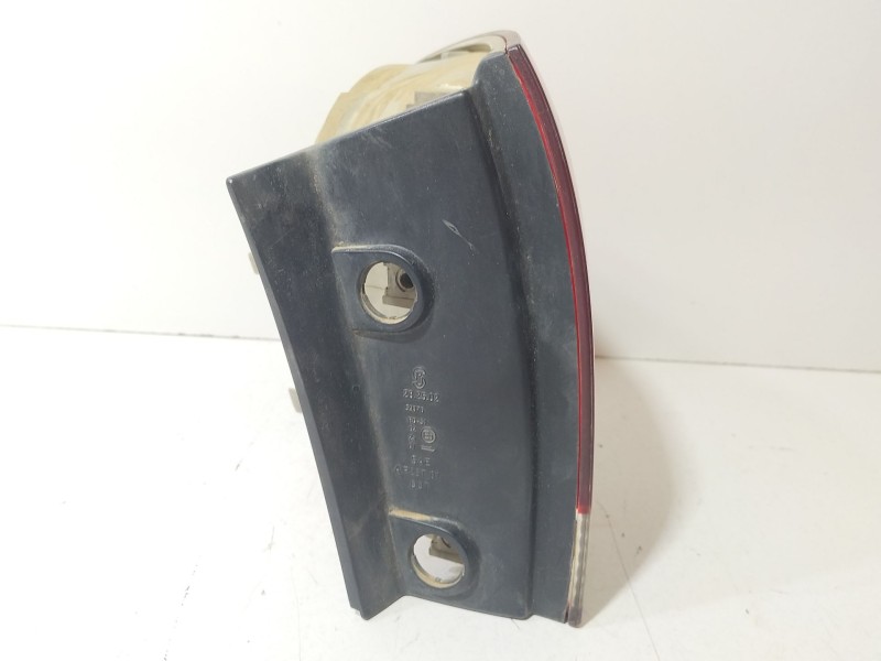 Recambio de piloto trasero derecho para volkswagen touareg (7la, 7l6, 7l7) 5.0 v10 tdi referencia OEM IAM 7L6945096K  