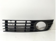 Recambio de moldura para audi a4 berlina (8e) 2.0 20v cat (alt) referencia OEM IAM 8E0807681  
