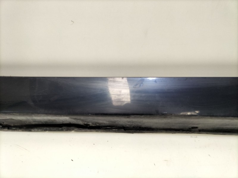 Recambio de moldura para bmw serie 5 berlina (e60) 520d referencia OEM IAM 51777033759  