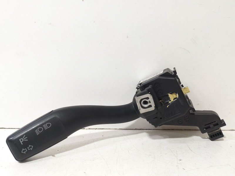 Recambio de mando intermitentes para audi a3 (8p) 1.8 tfsi limited edition referencia OEM IAM 8P0953513A  