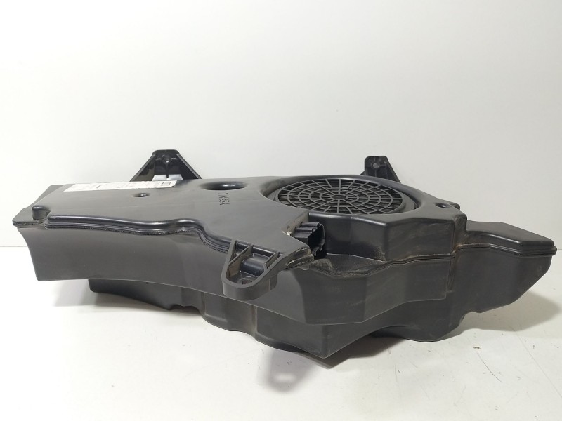Recambio de altavoz para audi a3 (8p) 1.8 tfsi limited edition referencia OEM IAM 8P3035382B  