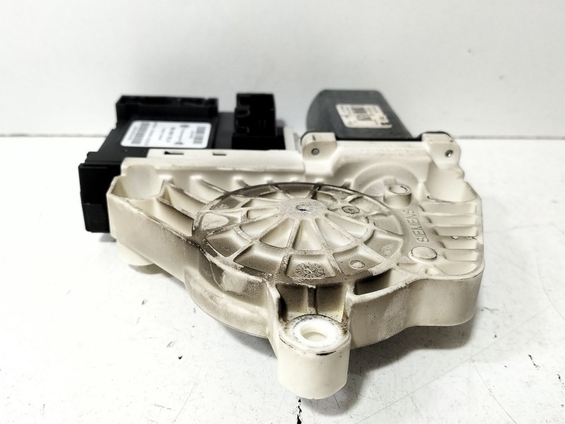Recambio de motor elevalunas delantero derecho para seat leon (1p1) 2.0 tdi 16v referencia OEM IAM 1P0837402A  