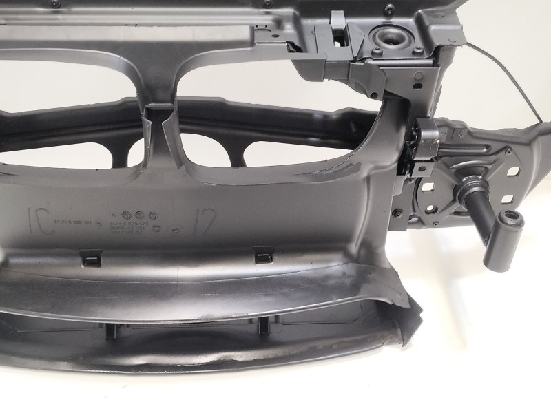 Recambio de panel frontal para bmw serie 3 coupe (e46) 318 ci referencia OEM IAM Bmw E46 Coupé  