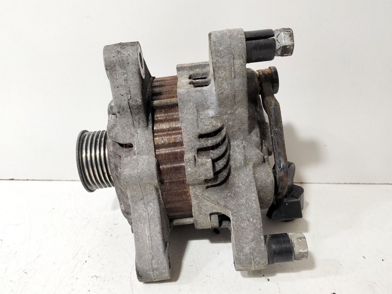 Recambio de alternador para citroën c3 1.1 referencia OEM IAM 9660055080  