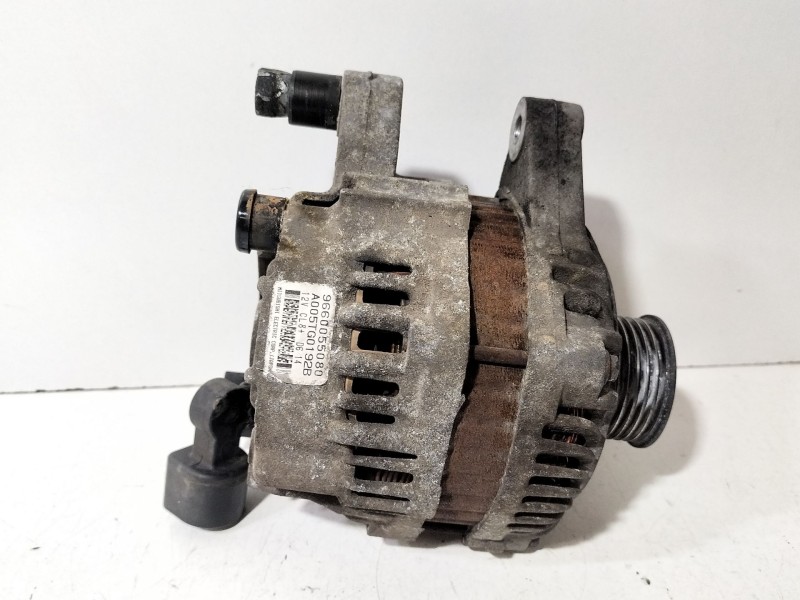 Recambio de alternador para citroën c3 1.1 referencia OEM IAM 9660055080  
