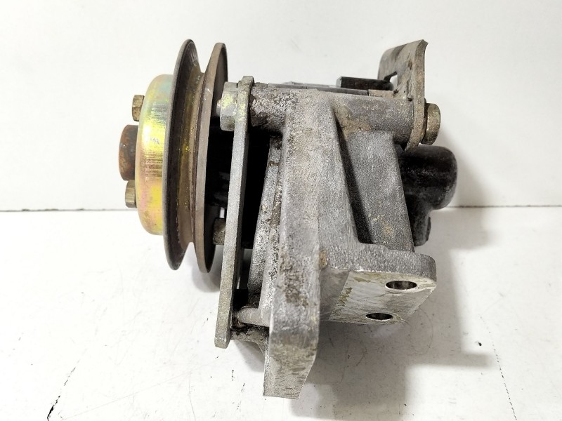 Recambio de bomba direccion para nissan trade 100 3.0 turbodiesel referencia OEM IAM 7681955136  