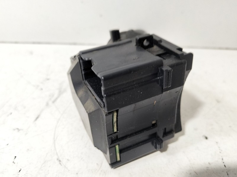 Recambio de mando limpia para nissan terrano ii (r20) 2.7 tdi 4wd referencia OEM IAM 25260AV770  