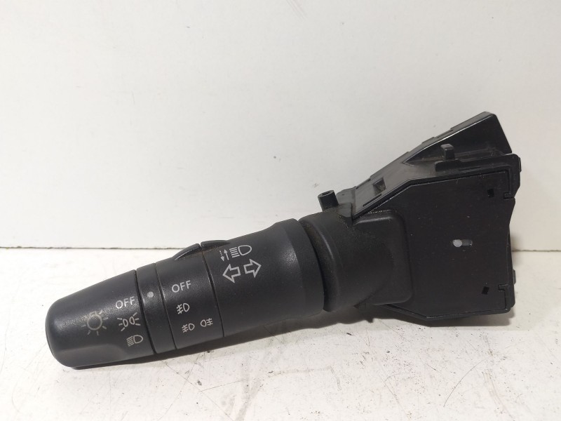 Recambio de mando intermitentes para nissan terrano ii (r20) 2.7 tdi 4wd referencia OEM IAM 255408H702  