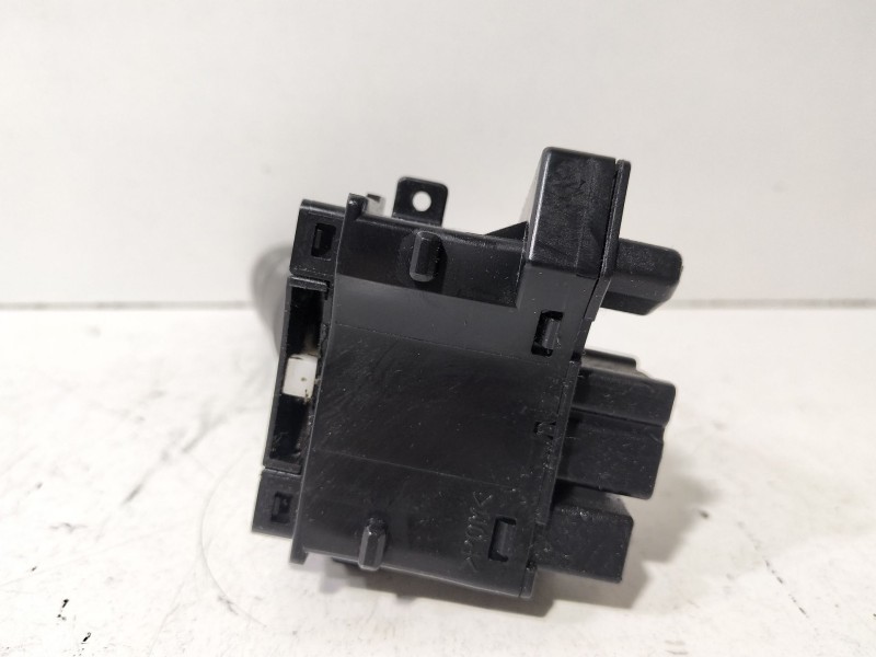 Recambio de mando intermitentes para nissan terrano ii (r20) 2.7 tdi 4wd referencia OEM IAM 255408H702  