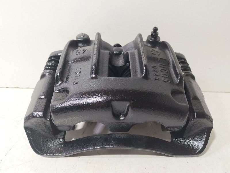 Recambio de pinza freno delantera derecha para nissan terrano ii (r20) 2.7 tdi 4wd referencia OEM IAM 410017F000  