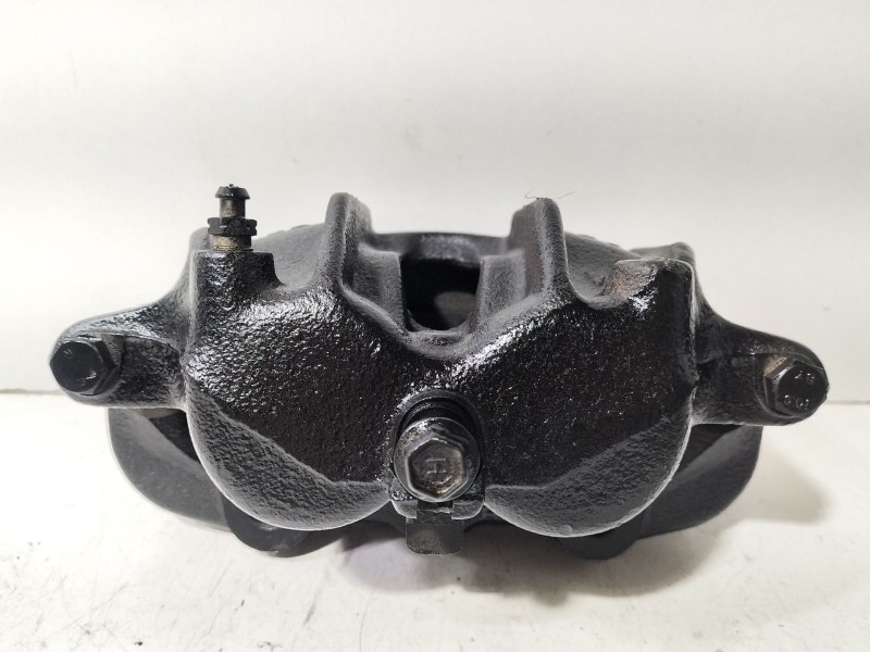 Recambio de pinza freno delantera derecha para nissan terrano ii (r20) 2.7 tdi 4wd referencia OEM IAM 410017F000  
