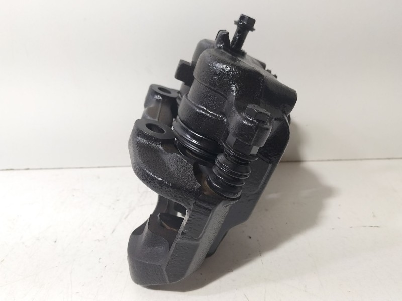 Recambio de pinza freno delantera derecha para nissan terrano ii (r20) 2.7 tdi 4wd referencia OEM IAM 410017F000  
