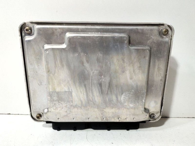 Recambio de centralita motor uce para seat leon (1m1) 1.9 tdi referencia OEM IAM 038906012FN  
