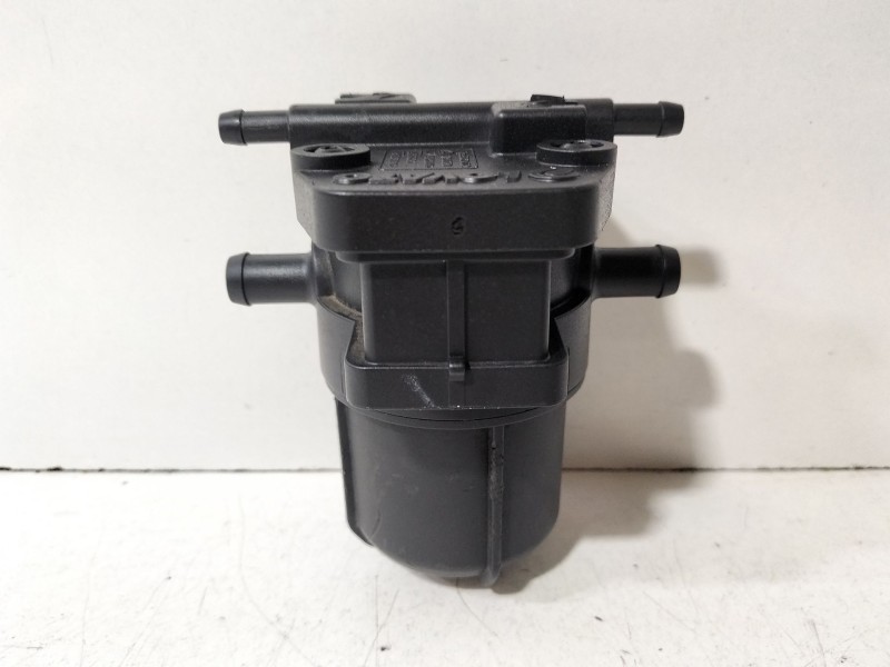 Recambio de filtro gasolina para seat ibiza iv (6j5, 6p1) 1.4 referencia OEM IAM 2205002  