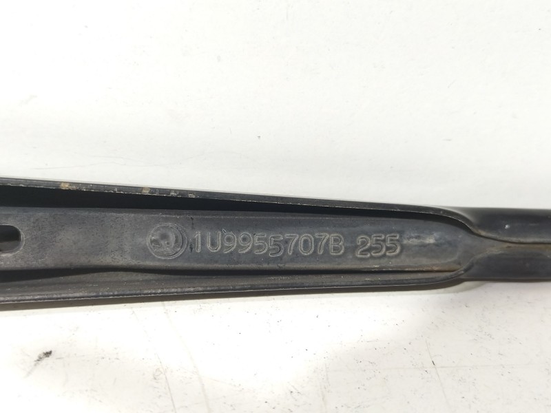 Recambio de brazo limpia trasero para seat ibiza iii (6l1) 1.4 16v referencia OEM IAM 1U9955707B  