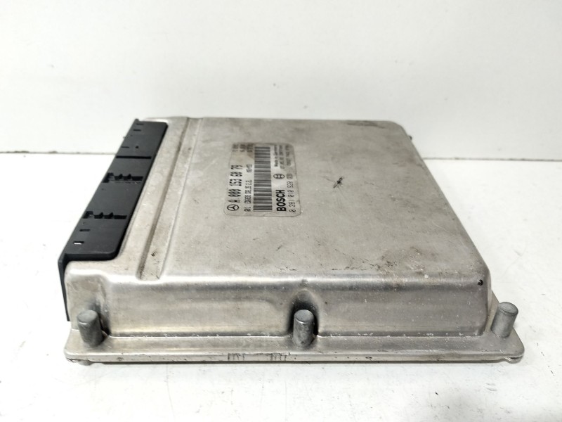 Recambio de centralita motor uce para mercedes-benz sprinter 02.00  caja abierta 2.2 cdi cat referencia OEM IAM A0001536079  