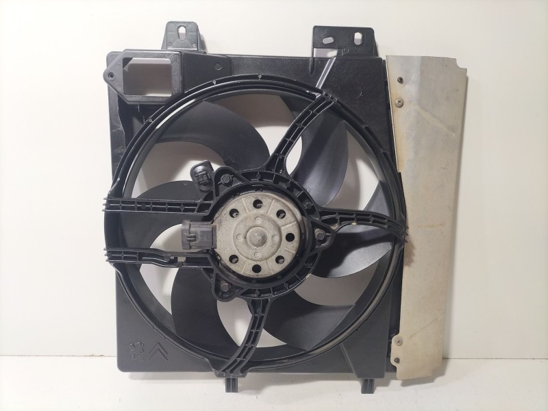 Recambio de electroventilador para citroën c3 1.4 audace referencia OEM IAM 9653804080  