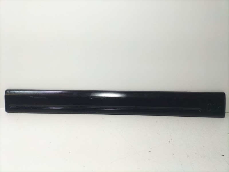 Recambio de moldura puerta delantera derecha para citroën c15 furgoneta/monovolumen (vd_) 1.8 d referencia OEM IAM 9612999277  