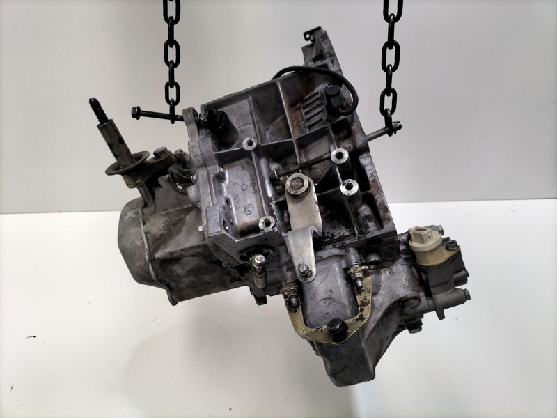 Recambio de caja cambios para citroën xantia berlina 2.0 hdi sx referencia OEM IAM 20TE40  