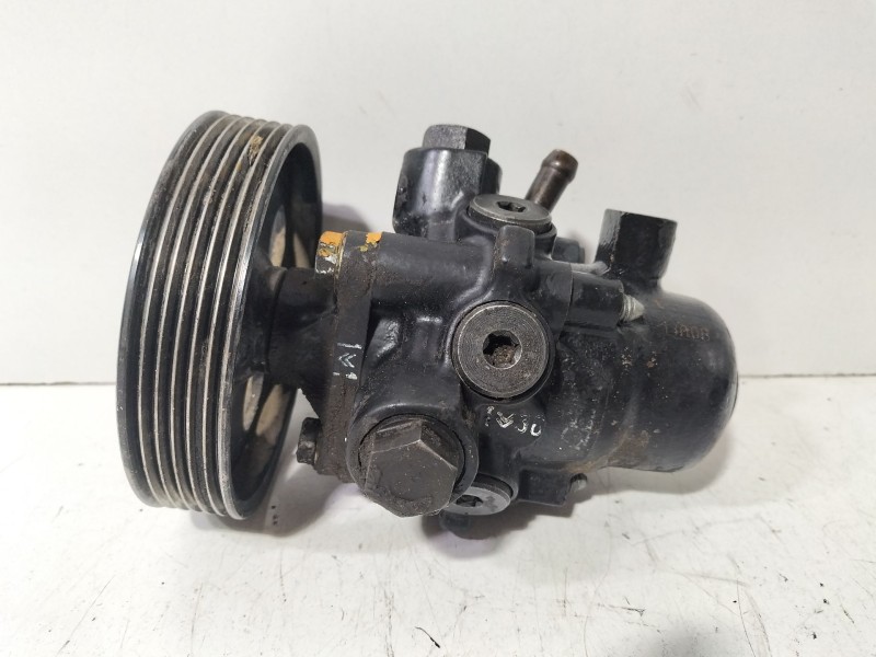 Recambio de bomba direccion para citroën xantia berlina 2.0 hdi 90/110 attraction referencia OEM IAM Citroen Xantia  