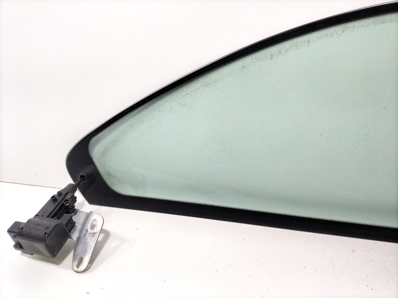 Recambio de luna trasera izquierda para bmw serie 3 coupe (e46) 318 ci referencia OEM IAM 51368209403  