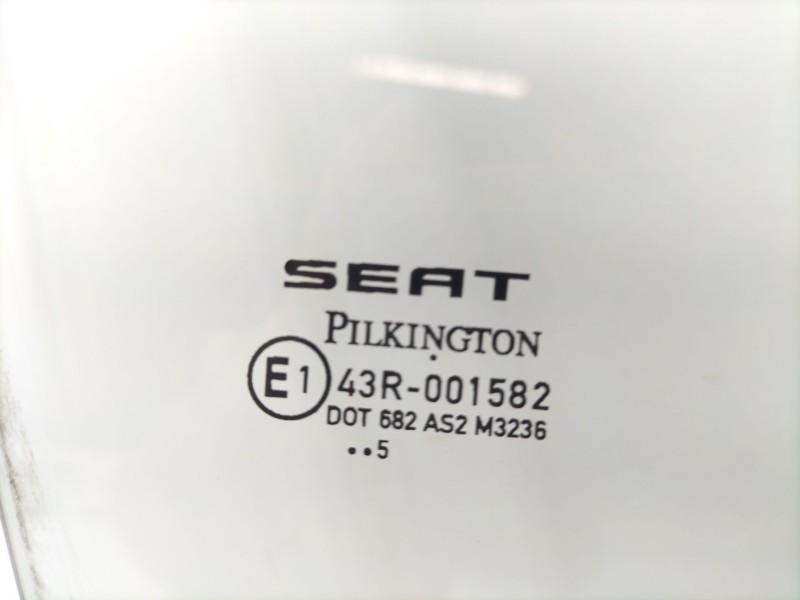Recambio de luna delantera derecha para seat leon (1p1) 2.0 tdi 16v referencia OEM IAM 1P0845202B  