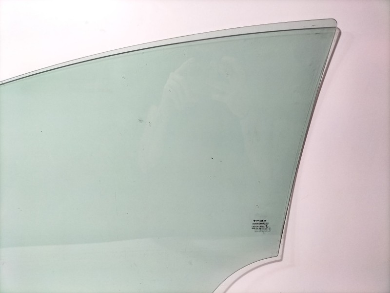 Recambio de luna delantera derecha para seat leon (1p1) 2.0 tdi 16v referencia OEM IAM 1P0845202B  
