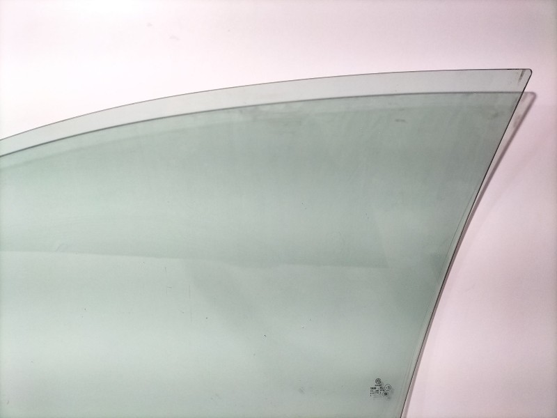 Recambio de luna delantera derecha para volkswagen passat b6 (3c2) 2.0 tdi referencia OEM IAM 3C4845202  
