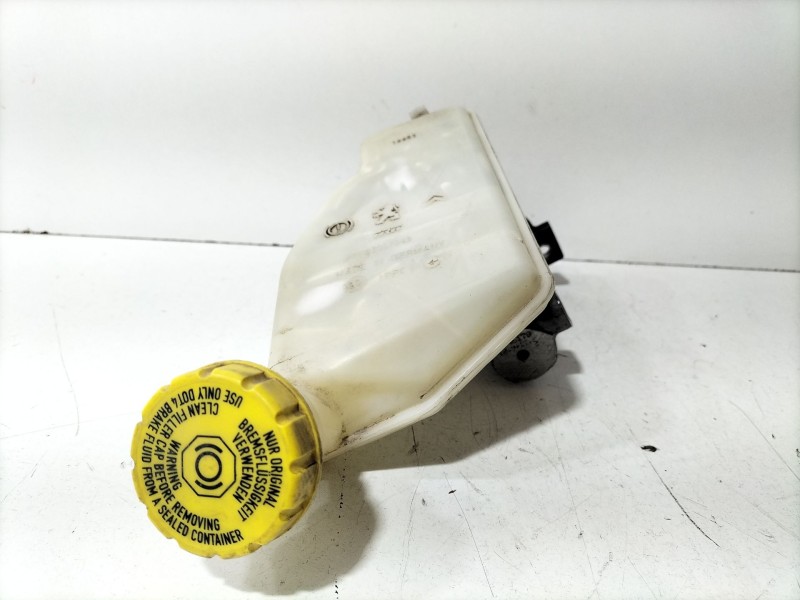 Recambio de bomba freno para citroën c3 i (fc_, fn_) 1.1 i referencia OEM IAM 25419579  