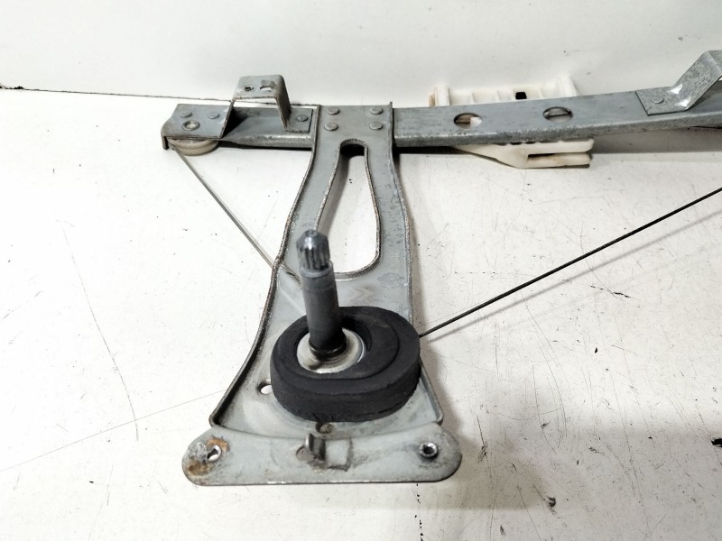 Recambio de elevalunas trasero izquierdo para citroën c3 i (fc_, fn_) 1.1 i referencia OEM IAM 9223F8  