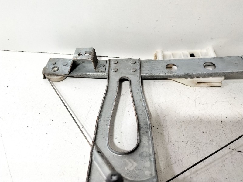 Recambio de elevalunas trasero izquierdo para citroën c3 i (fc_, fn_) 1.1 i referencia OEM IAM 9223F8  
