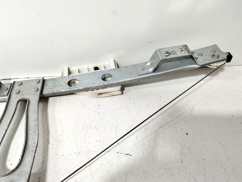 Recambio de elevalunas trasero izquierdo para citroën c3 i (fc_, fn_) 1.1 i referencia OEM IAM 9223F8  
