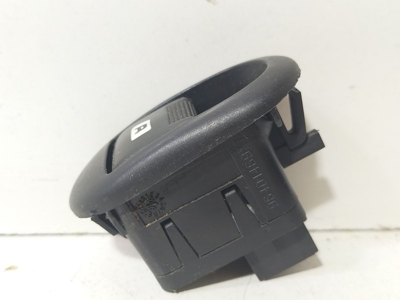 Recambio de mando elevalunas delantero izquierdo para citroën c3 i (fc_, fn_) 1.1 i referencia OEM IAM 96401469XT  