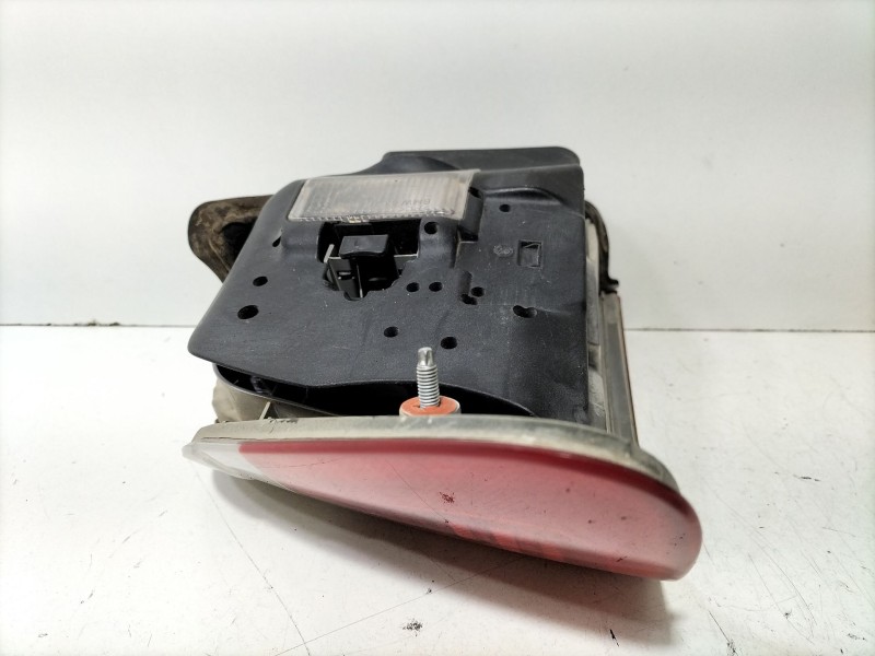 Recambio de piloto trasero derecho para bmw serie 3 coupe (e46) 318 ci referencia OEM IAM 63218383826  