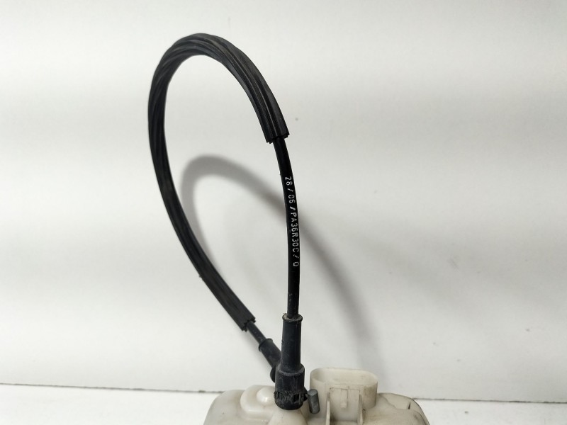 Recambio de cerradura puerta trasera derecha para citroën c3 i (fc_, fn_) 1.1 i referencia OEM IAM 56316680  