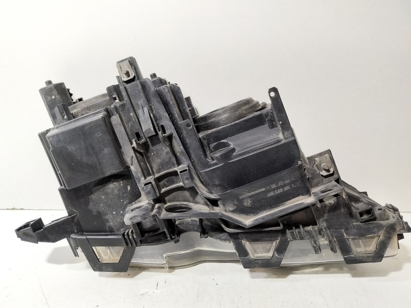 Recambio de faro izquierdo para bmw serie 3 coupe (e46) 318 ci referencia OEM IAM 63127165901  