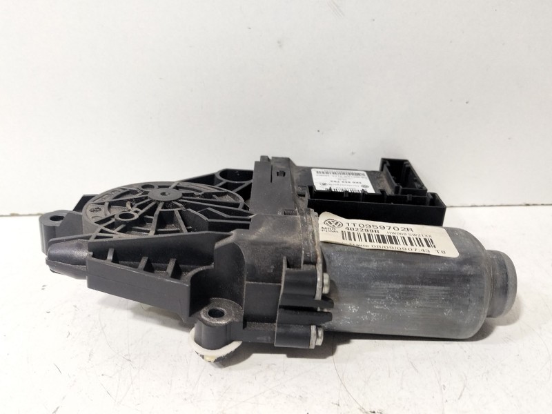 Recambio de motor elevalunas delantero derecho para skoda octavia ii (1z3) 1.9 tdi referencia OEM IAM 1T0959702R  