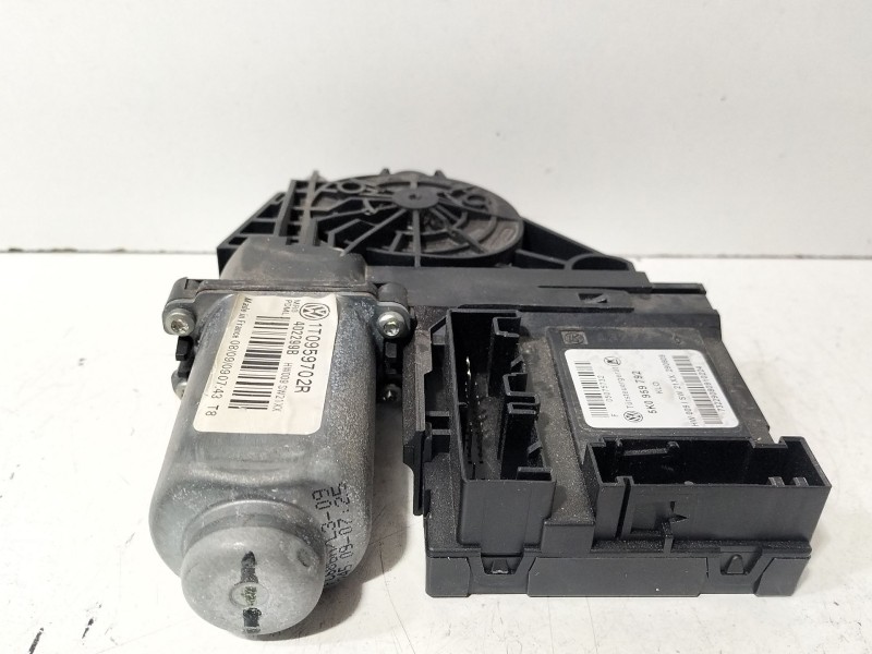 Recambio de motor elevalunas delantero derecho para skoda octavia ii (1z3) 1.9 tdi referencia OEM IAM 1T0959702R  