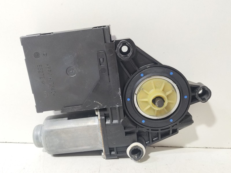 Recambio de motor elevalunas delantero derecho para skoda octavia ii (1z3) 1.9 tdi referencia OEM IAM 1T0959702R  