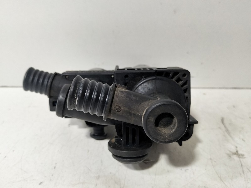 Recambio de valvula intercambio de calefaccion para bmw serie 3 coupe (e46) 318 ci referencia OEM IAM 1147412149  