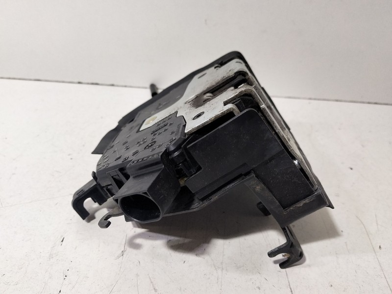 Recambio de cerradura puerta delantera derecha para bmw serie 3 coupe (e46) 318 ci referencia OEM IAM 7011250  