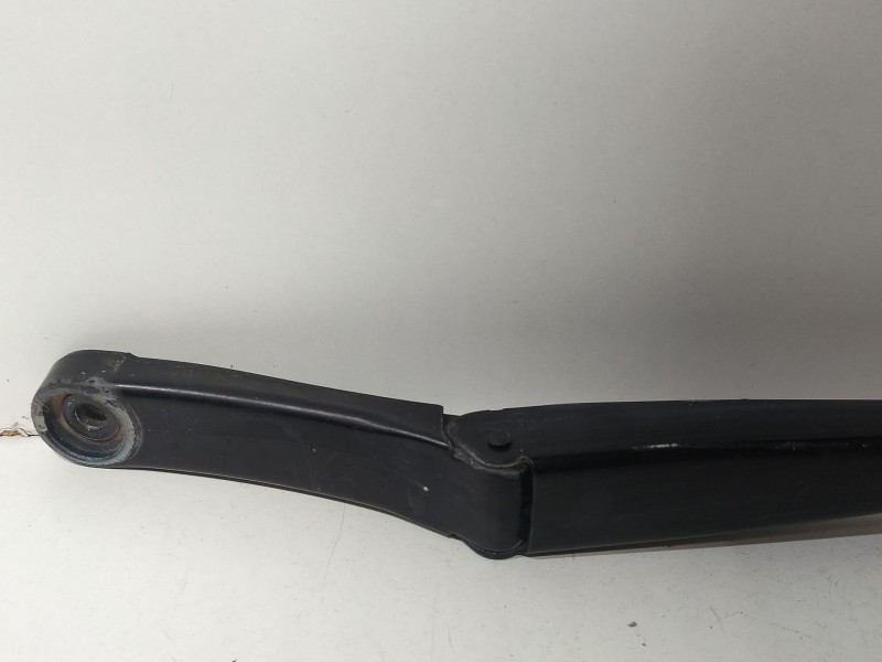 Recambio de brazo limpia delantero derecho para volkswagen passat b6 (3c2) 2.0 tdi referencia OEM IAM 3C1955410B  