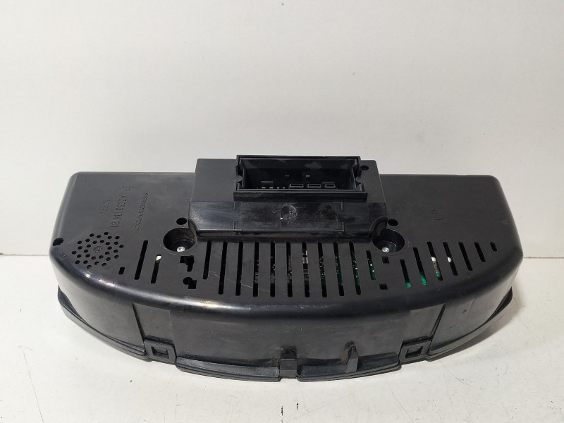 Recambio de cuadro instrumentos para volkswagen passat b6 (3c2) 2.0 tdi referencia OEM IAM 3C0920871E  